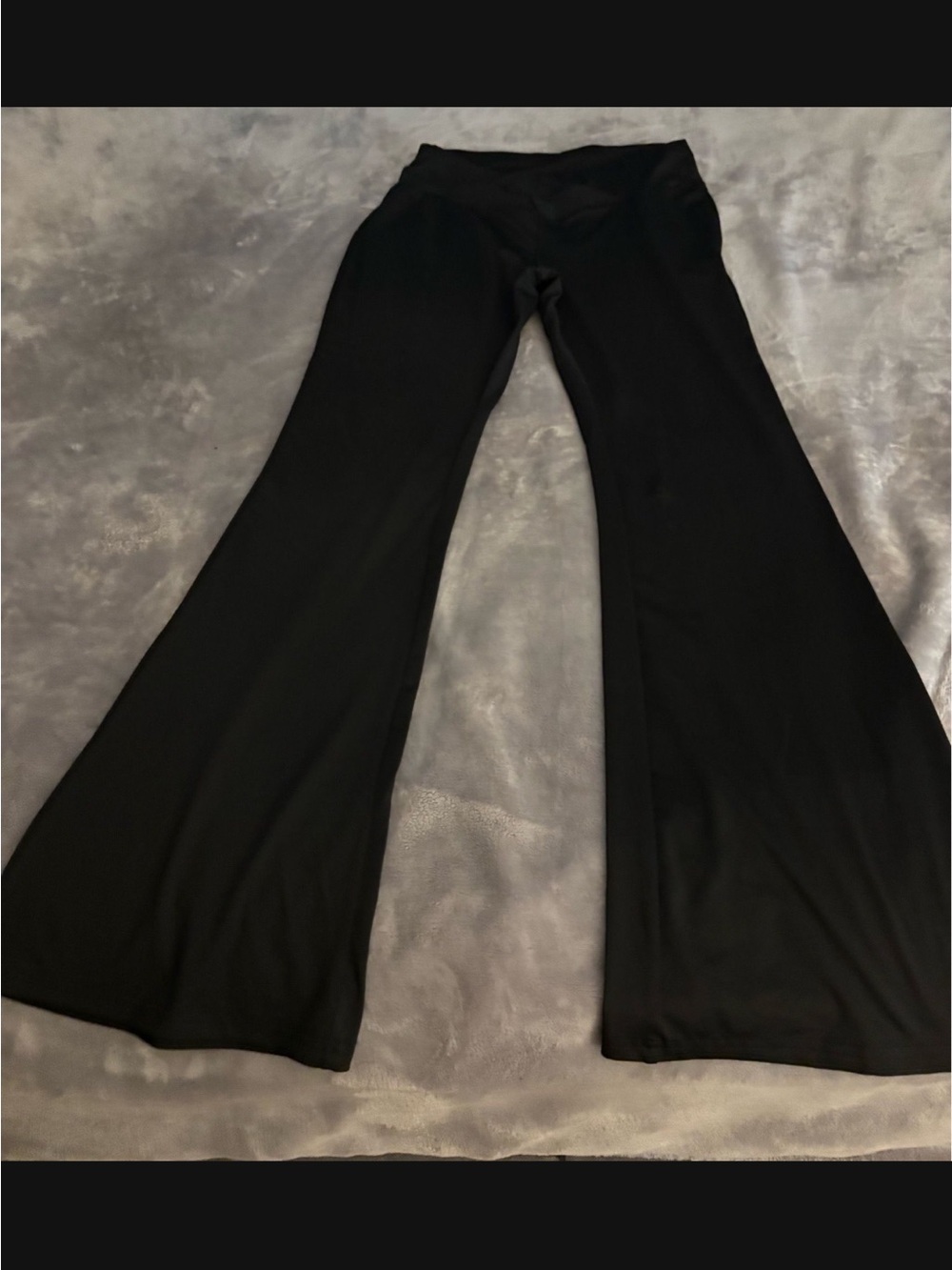 Black Flare Yoga Pants - Comfortable Everyday Stretch size m peite